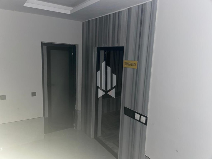 A stylish and bright 1+1 apartment is for rent in one of the quietest and greenest areas of Alanya - Kestel. 4