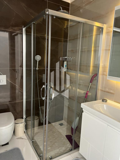 Сдается просторная и стильная квартира 2+1 в одном из лучших премиум-комплексов первой линии в Каргыджаке 11