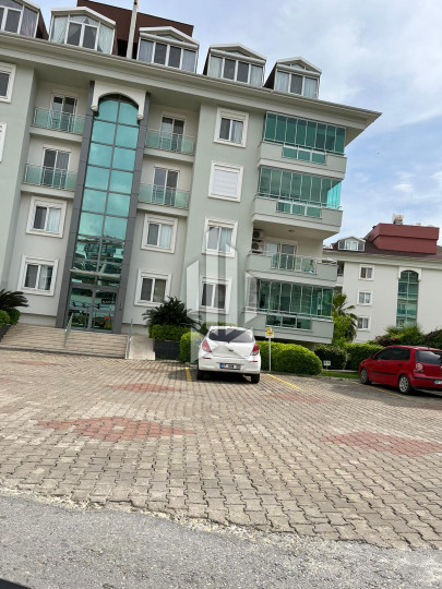 Сдается просторная и комфортная квартира 2+1 в одном из лучших жилых комплексов района Оба 9