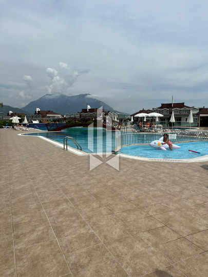 Сдается просторная и комфортная квартира 2+1 в одном из лучших жилых комплексов района Оба 12