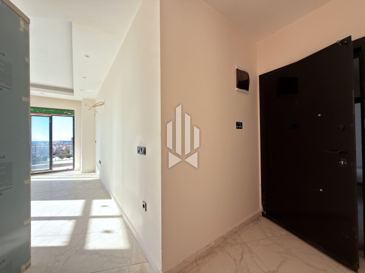 Modern 2+1 apartment in a new residential complex, Mahmutlar district 8