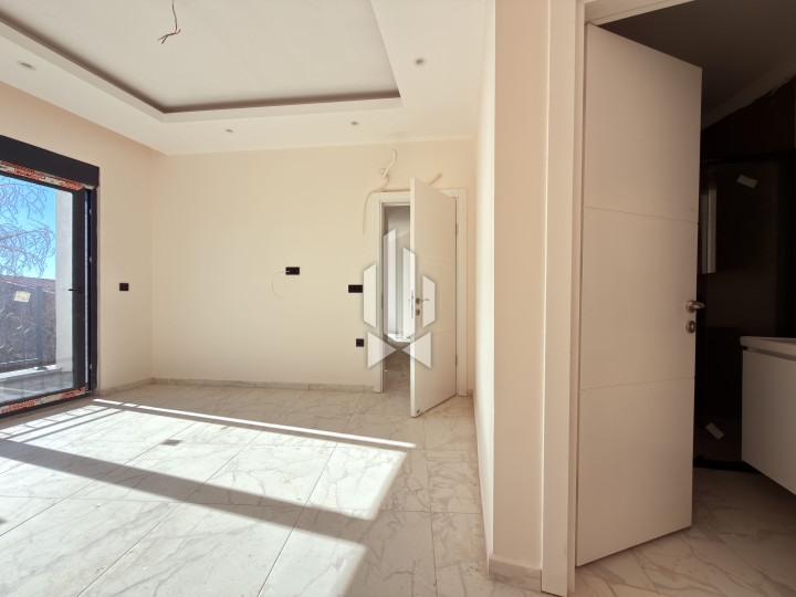 Modern 2+1 apartment in a new residential complex, Mahmutlar district 21