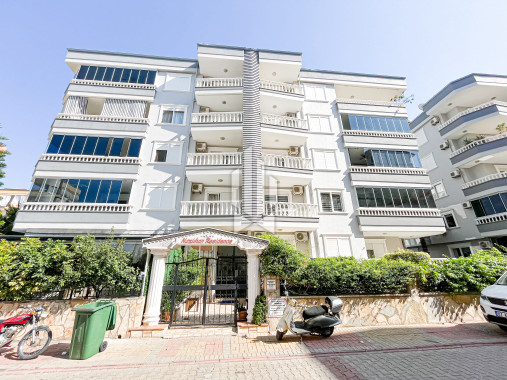 Furnished 2+1 apartment within walking distance of the sea, Oba Göl district