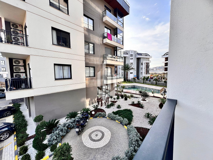 Новая квартира 1+1 в современном жилом комплексе, район Оба 22