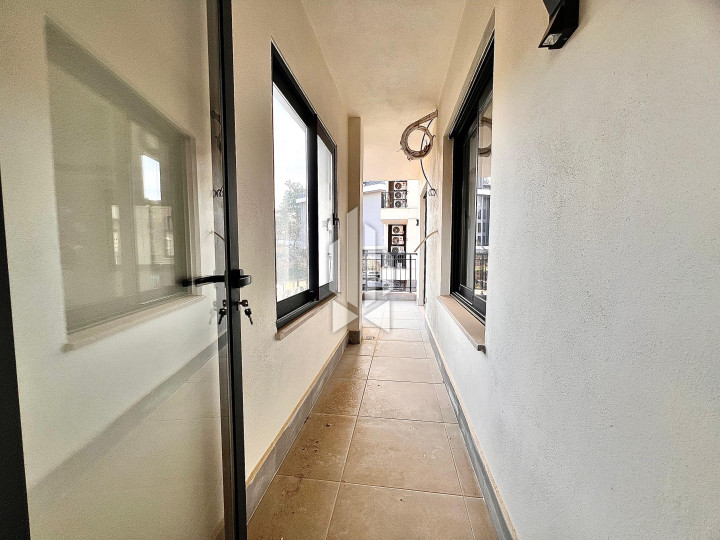 Новая квартира 1+1 в современном жилом комплексе, район Оба 25