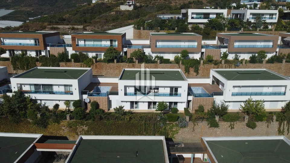 Просторная дуплекс-вилла 4+1 в районе Каргыджак 1