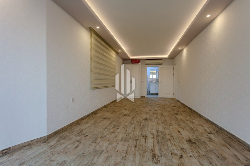 Отдельно стоящая триплекс-вилла 5+2 с панорамным видом на море и крепость в Бекташ 67