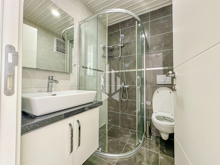 Дуплекс-вилла 5+1 с панорамным видом на море и крепость в районе Тепе 33