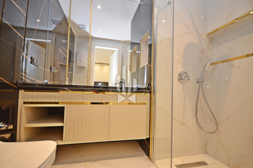 ПРОДАЁТСЯ НОВАЯ КВАРТИРА 1+1 С ВИДОМ НА БАССЕЙН В РАЙОНЕ OBA (АЛАНЬЯ) 13