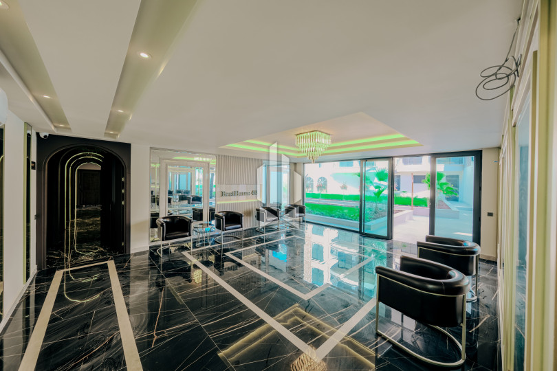 1+1 в Оба | 2025 год | Вид на бассейн 24